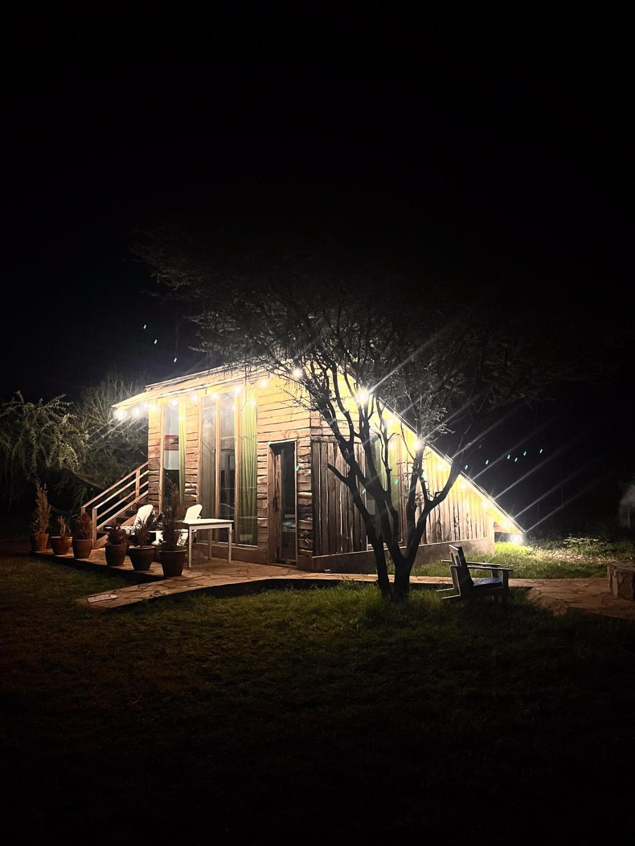 Kilimanjaro View Cabin-Amboseli Oloitokitok Quarto foto